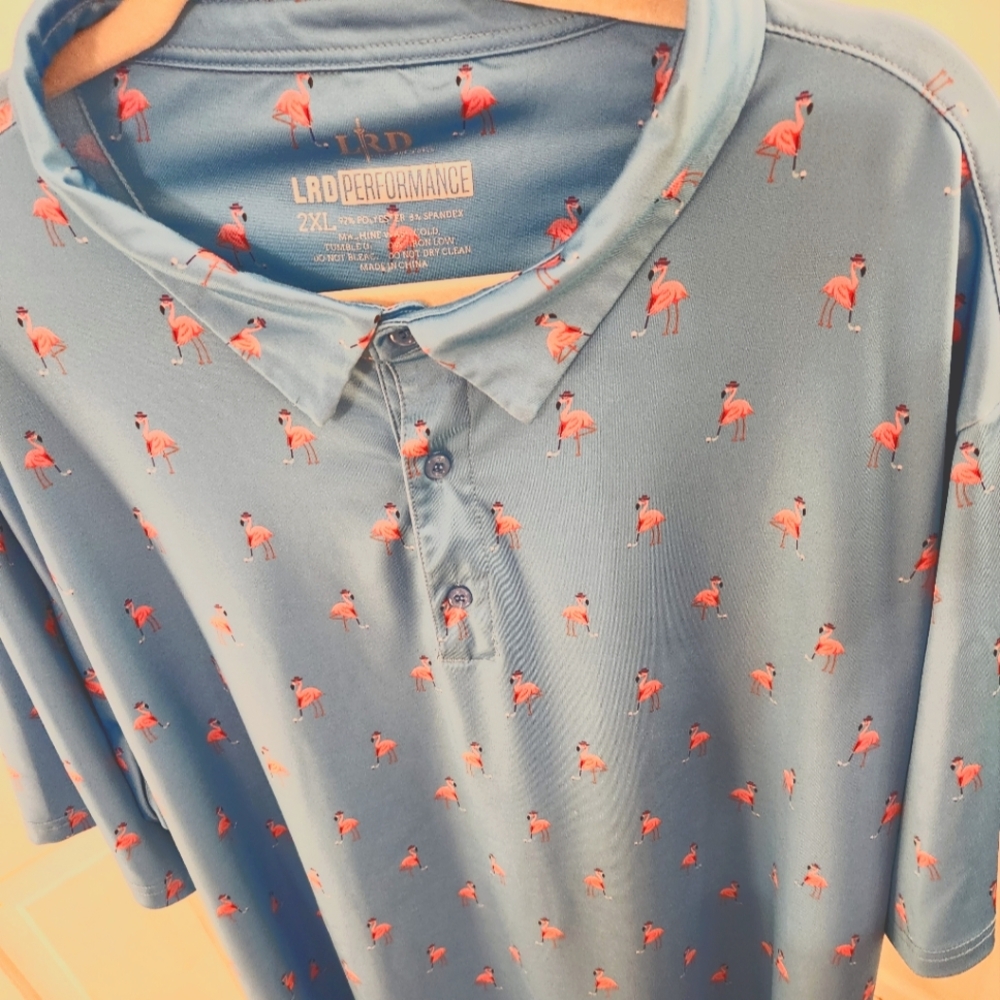 LRD Performance Golf Polo, UPF 50, 4 way stretch  , XXL, Lt Blue w flamingos EUC